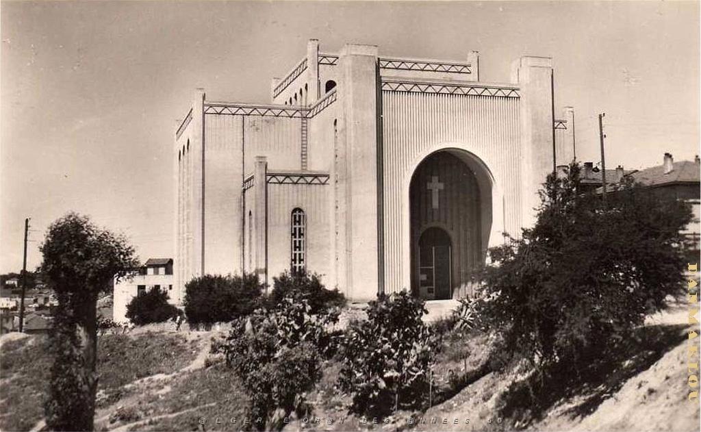 ALGER SACRE_COEUR_MAISON_CARREE.jpg